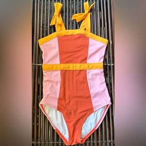 Hanna Andersson adorable bathing suit